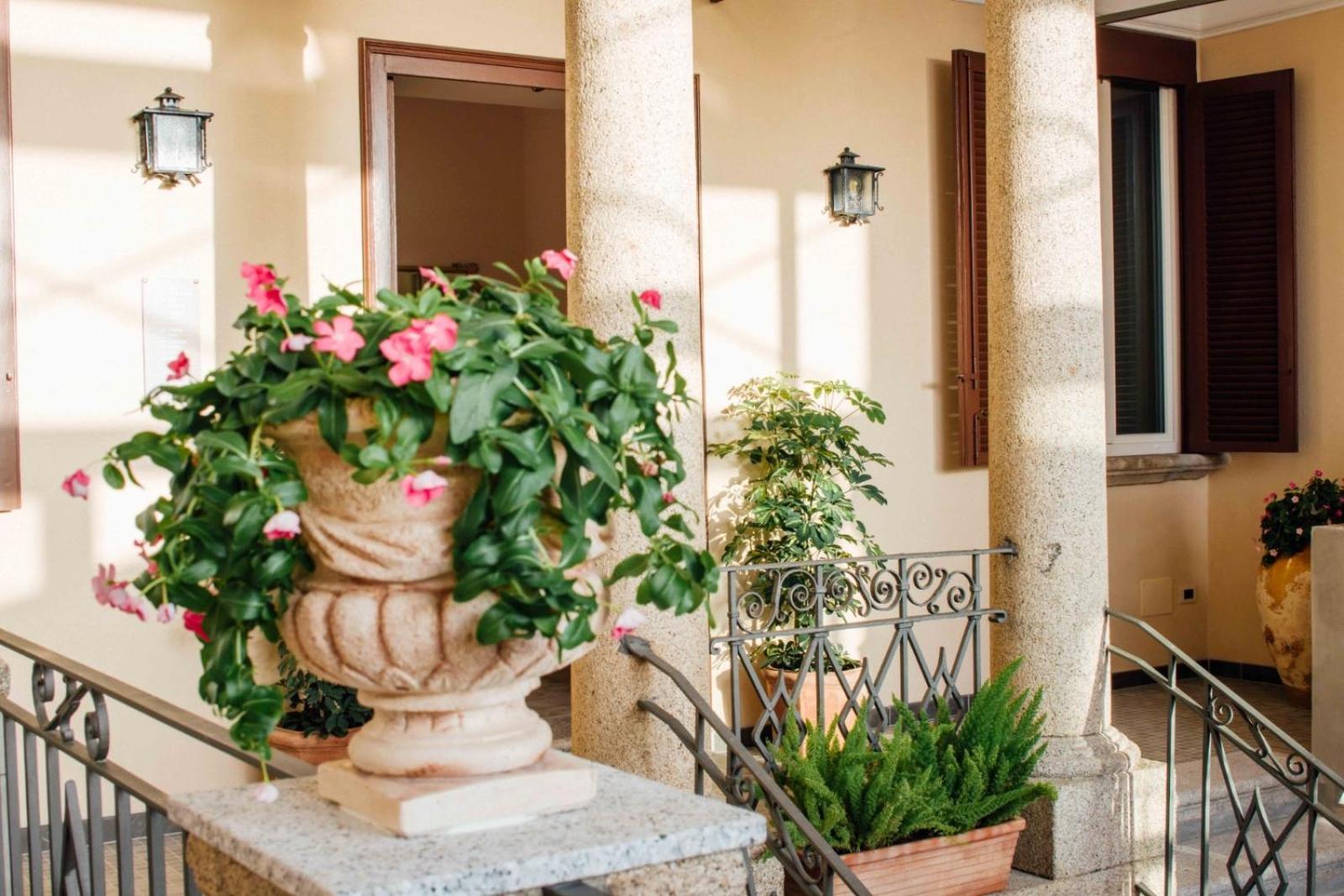 Le Corti - Dimora Storica Bed and Breakfast Polistena Εξωτερικό φωτογραφία